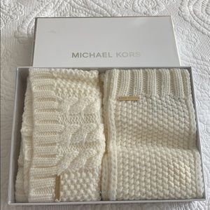 Micheal Kors Beanie and Scarf set